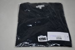 Six as new Cotton Citizen standard T-shirts (2 x XS, 2 x S, 1 x M, 1 x L - RRP £32 each).