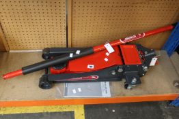 A MAC Tools JUL3PT Trolley Jack (Some minor damage to handle).