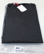 Three men's as new Derek Rose London black long sleeve T-shirts (XXL - RRP £100 each).