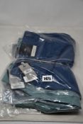Three pairs of as new Fynch-Hatton casual fit shorts (Three different colours, all 40