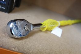 An as new MAC Tools VR2690K 1/2