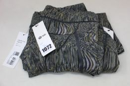 Three pairs of as new LuluLemon Lab HR train tights (Sizes 8, 10, 12 - RRP £89 each).