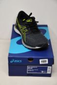 A pair of men's as new Asics Gel-Nimbus 22 trainers (UK 8).