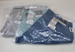 Three pairs of as new Fynch-Hatton casual fit shorts (Three different colours, all 32