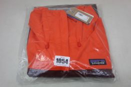 A women's as new Patagonia Torrentshell 3L jacket (XS -RRP £160).