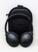 A pre-owned pair of Bose QC35 Noise Cancelling Wireless Headphones in Black (Case included. Some