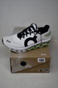 A pair of women's as new Cloudboom Echo trainers (UK 7).
