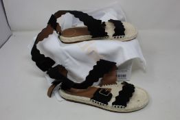 A pair of as new Chloe black sandals (EU 37 - No box lid).