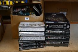 A large quantity of Warhammer miniatures and accessories to include 40,000 Recruit Edition Starter