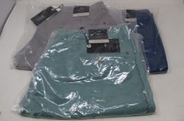 Three pairs of as new Fynch-Hatton casual fit shorts (Three different colours, all 40