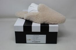 A pair of as new Aquazzura Relax Mule (EU 40).