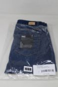 A pair of as new Paige Relaxed Colette jeans (Size 26).