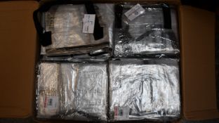 A large quantity of as new Deco Express Heavy Duty Storage Bags (Approximately 20 packs of 4).