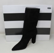 A pair of as new Aquazzura Skyler Bootie 90 (EU 38.5).