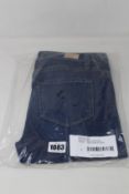 A pair of as new Paige Hoxton Ankle jeans (Size 26).