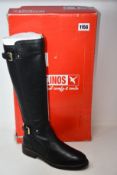 A pair of as new Pikolinos Aldaya tall boots (EU 38).