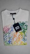 An as new Louis Vuitton T-shirt (S).