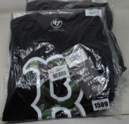 Twelve as new 47 Brand New York Yankees T-shirts in jet black (All M).