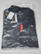 A men's as new Gore C5 GTX Shakedry 1985 jacket (M - RRP £300).