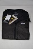 A men's as new Gore C5 GTX Shakedry 1985 Viz jacket (XL - RRP £300).