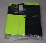 A men's as new Gore C3 Gore-Tex Paclite hooded jacket (M).