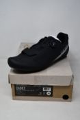 A pair of as new Giro Cadet cycling shoes (UK 11).