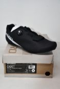 A pair of as new Giro Cadet cycling shoes (UK 11).