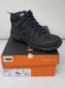 A pair of as new Merrell Accentor Sport Mid GTX (UK 8.5).
