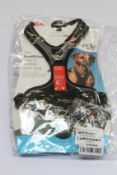 Eight as new Curli Belka Comfort dog harnesses and twenty as new Curli dog leashes.