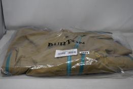 An as new Burton AK Gore Cyclic jacket in kelp (S).