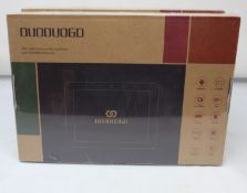 Two as new DuoDuoGo 4G, 10 inch, 32/64 GB Google tablets.