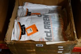 Fifteen as new McClaren FW Gulf racing graphic T-shirts in white (All L).