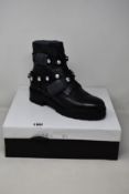 A pair of as new Kurt Geiger Stinger Crystals black leather ankle boots (EU 39).