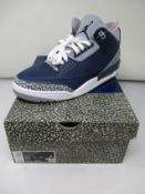 A pair of as new Nike Air Jordan 3 Retro (UK 9).