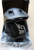 A Fox Racing Proframe Helmet Matte black (M).