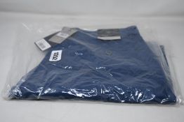Six pairs of as new Fynch-Hatton casual fit shorts (Three different colours, all 32