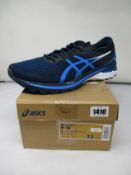 A pair of as new Asics GFT-2000 9 trainers (UK 12).
