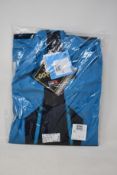 A men's as new Salomon Outpeak GTX 3L jacket (M - RRP £270).