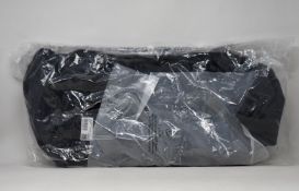 An as new LuluLemon Core Duffle 2.0 bag (RRP £148).