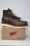A pair of as new Red Wing Shoes boots (UK 8.5).