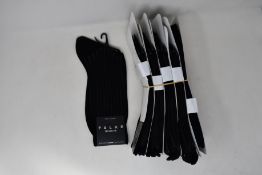 Fifteen pairs of as new Falke Shadow socks (RRP £18 each).