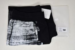 A pair of men's as new A-COLD-WALL* brush stroke shorts (L).