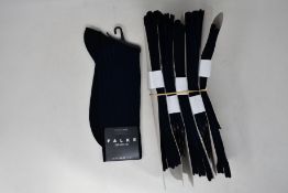 Fifteen pairs of as new Falke Shadow socks (RRP £18 each).