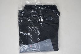 An as new LuluLemon New Venture long sleeve shirt (XL - RRP £118).