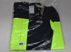 A men's as new Gore C3 Gore-Tex Paclite hooded jacket (M).