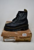 A pair of as new Dr Martens Sinclair boots (UK 5).