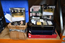 A quantity of assorted gift sets to include Crabtree & Evelyn Wisteria set in a blue/purple gift box