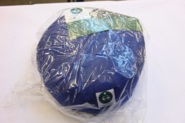 Twelve as new Present Mind round Zafu yoga cushions (6 Grey, 6 Blue).