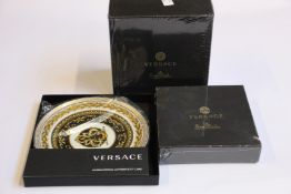 A quantity of Versace x Rosenthal homeware to include Holiday Alphabet bowls, Virtus table light and