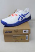 A pair of women's as new Asics Gel-Resolution 8 trainers (UK 7.5).